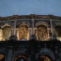 Amphithéâtre romain illuminé