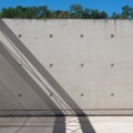 Ombre sur mur de droite