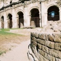 Amphithéâtre et tour de l'enceinte romaine