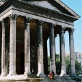 Maison carrée
